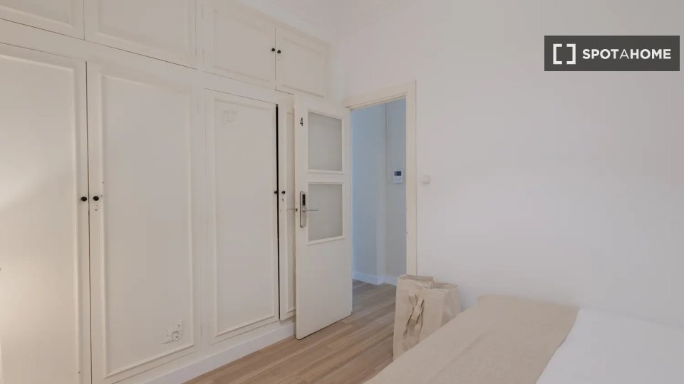Double room Valencia, 6 beds — photo 2