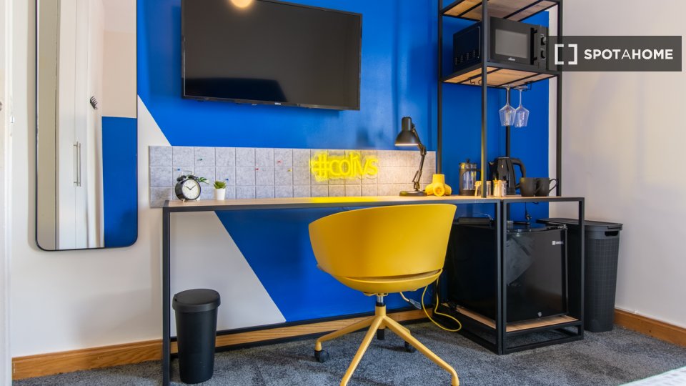 Double room Madrid, 5 beds — photo 22