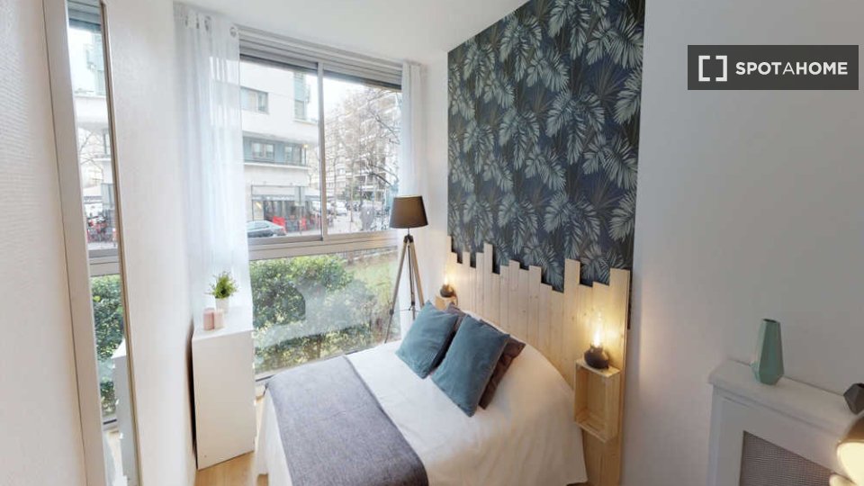 Double room Paris, 3 beds, 70m² — photo 13