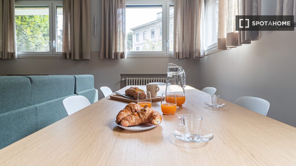 Apartment Milan, 2 beds, 70m² — photo 14