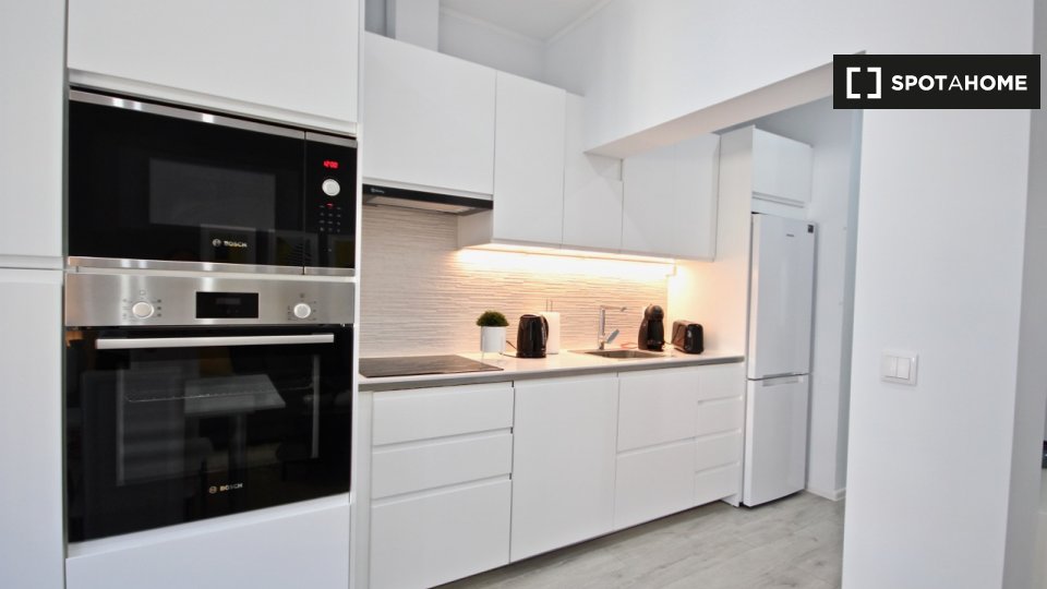 Apartment Lisbon, 2 beds — photo 11