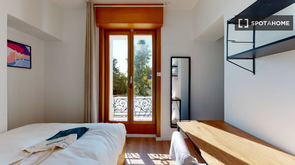Stanza in affitto in un appartamento condiviso con 19 camere da letto a Créteil. - à Paris