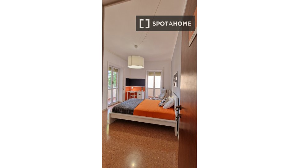 Double room Rome, 5 beds — photo 38