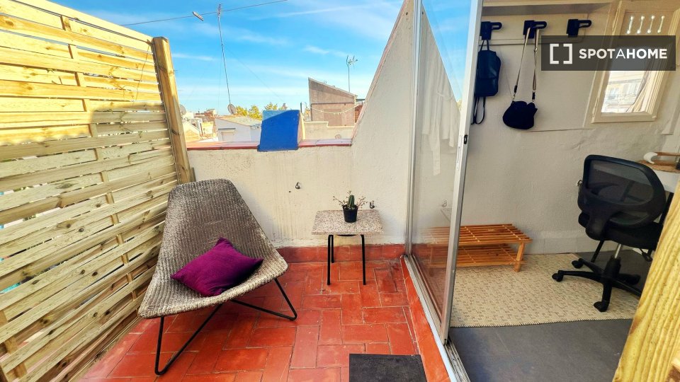 Double room Barcelona, 5 beds — photo 11