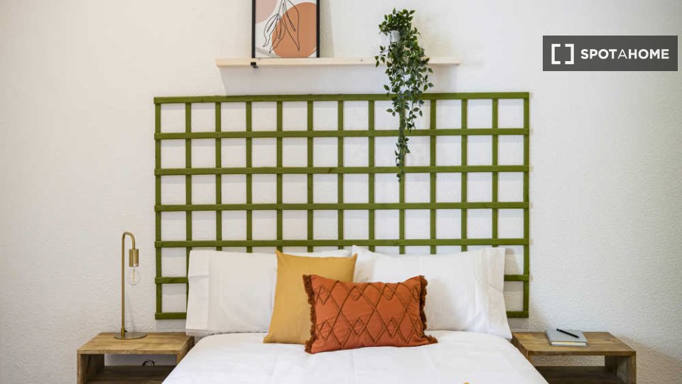 Double room Madrid, 7 beds — photo 29