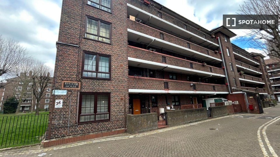 Double room London, 4 beds — photo 19