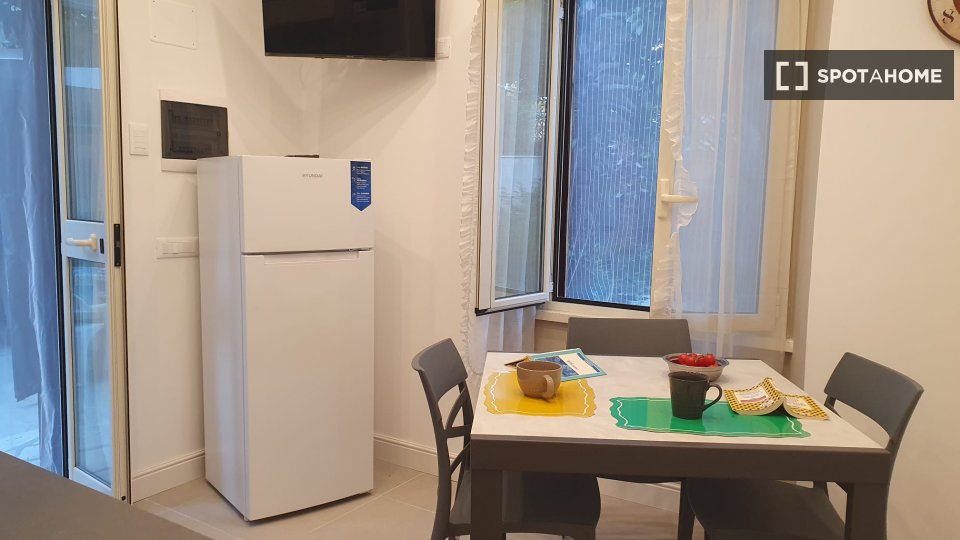 Apartment Rome, 3 beds — photo 6