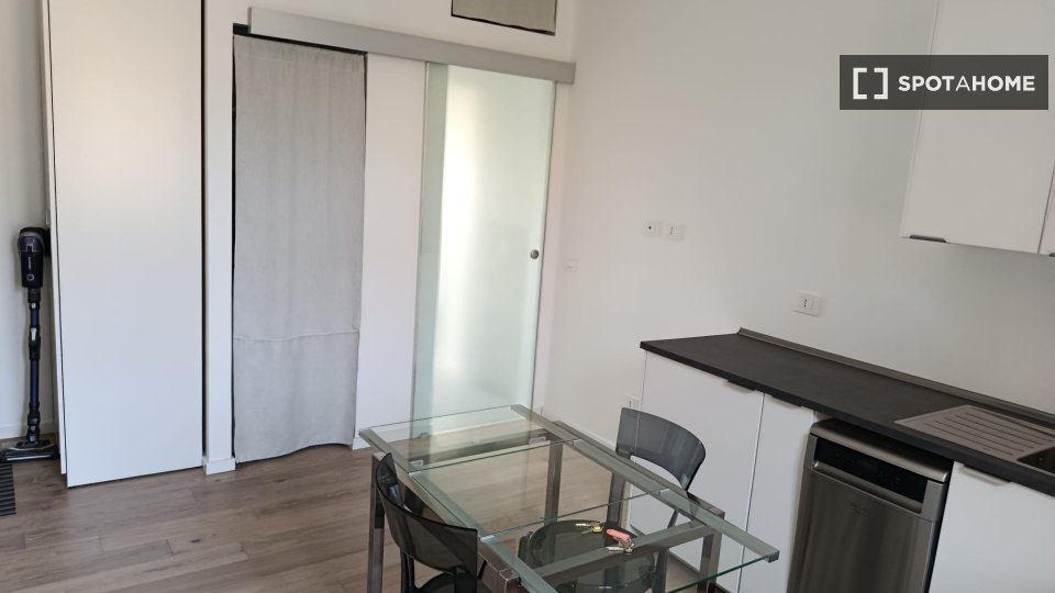 Apartment mono Milan — photo 10
