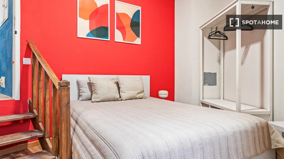 Double room Lisbon, 4 beds — photo 1