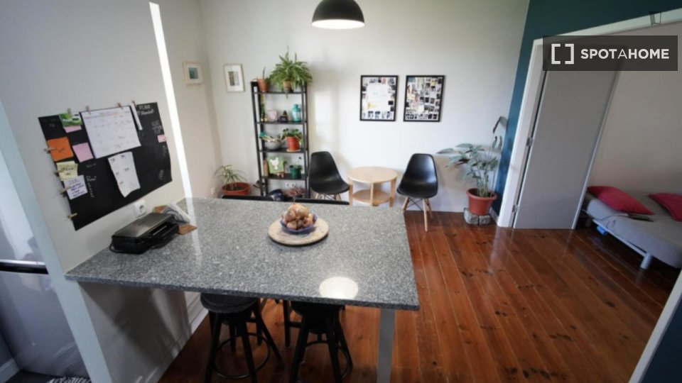 Apartment Lisbon, 2 beds — photo 12