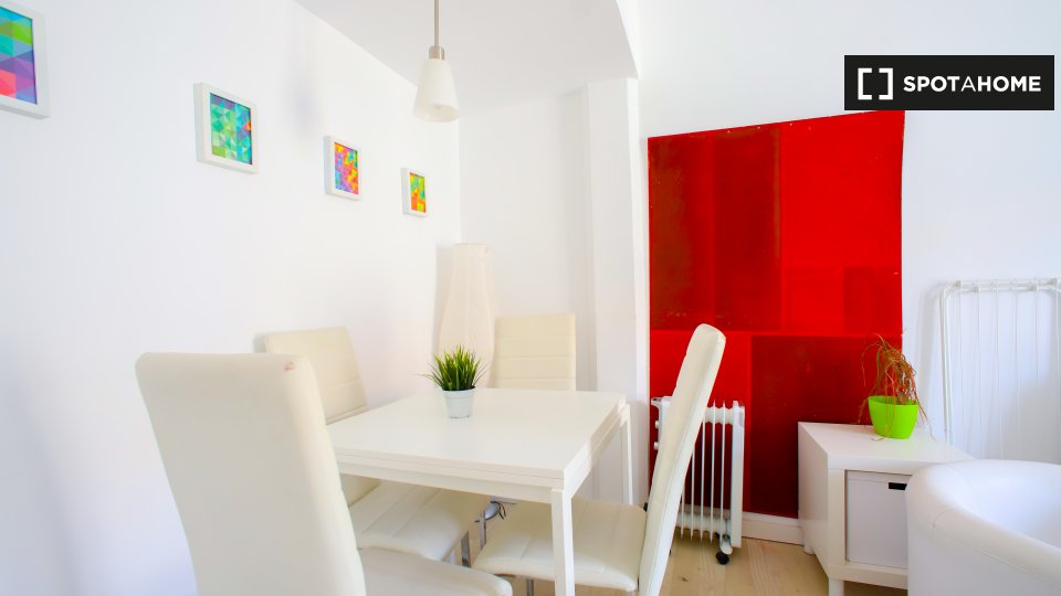 Apartment Valencia, 3 beds — photo 1