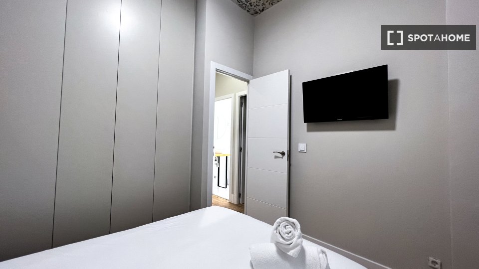 Apartment Madrid, 2 beds, 65m² — photo 4