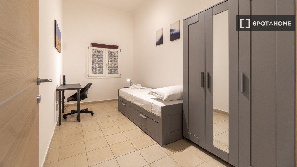 Apartment Bologna, 2 beds, 51m² — photo 13