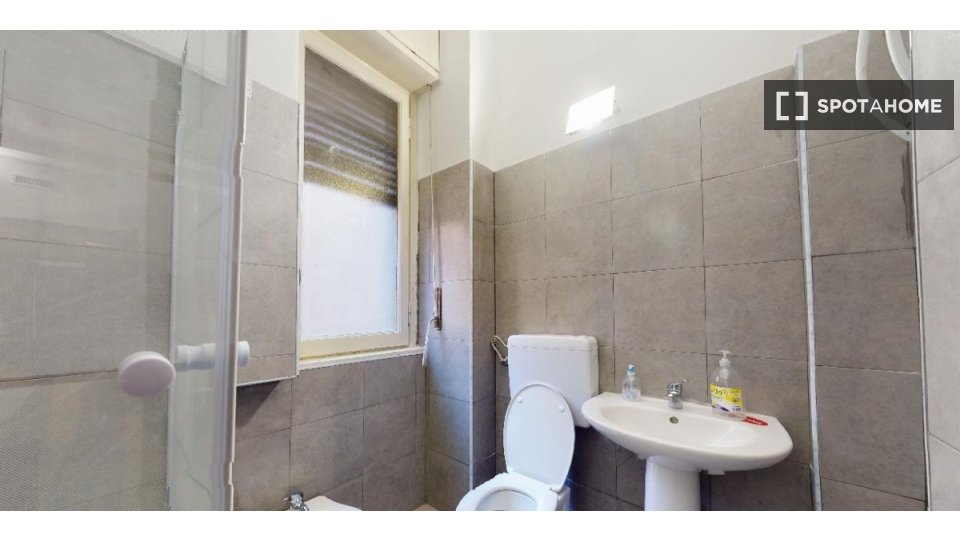 Double room Milan, 8 beds, 200m² — photo 13