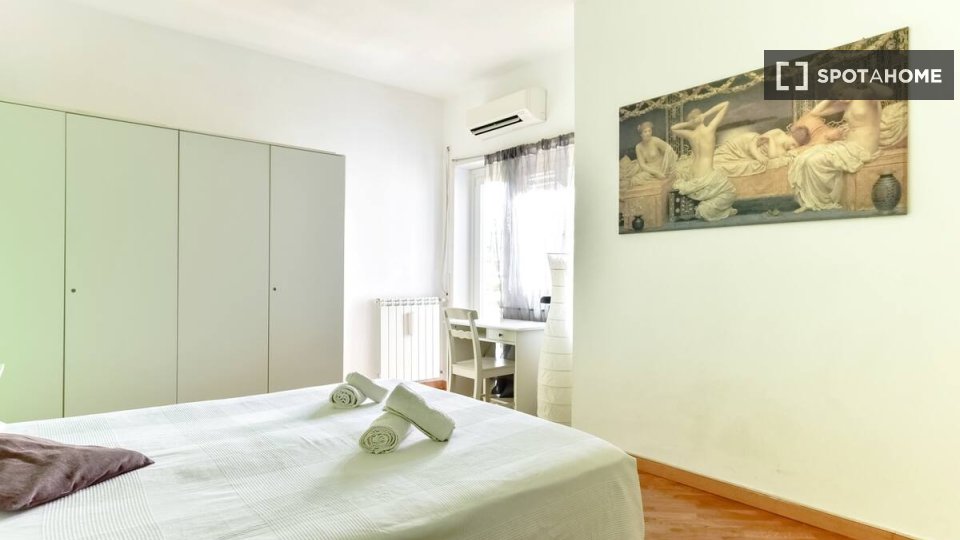 Apartment Rome, 1 bed — photo 15