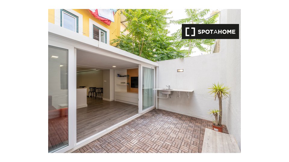 Apartment mono Lisbon, 110m² — photo 6