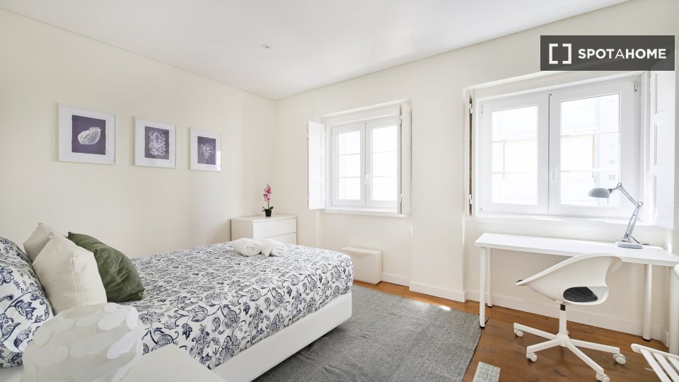 Double room Lisbon, 6 beds — photo 3