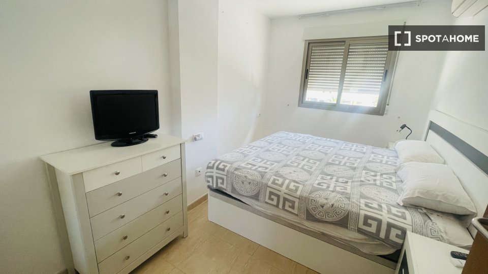 Apartment mono Alicante, 37m² — photo 1