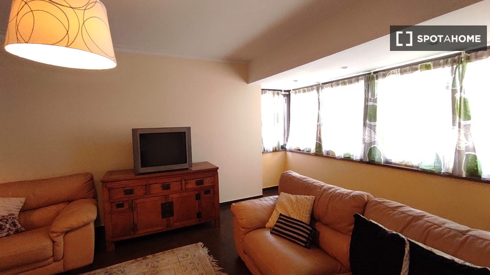 Double room Porto, 4 beds, 157m² — photo 9