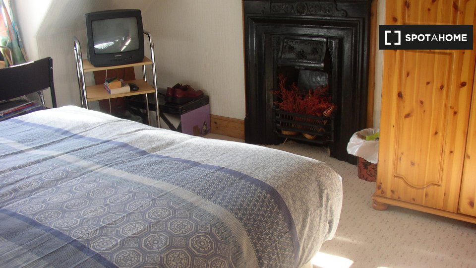 Double room Glasgow, 1 bed — photo 1