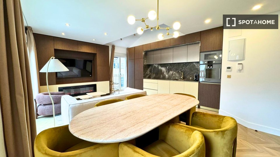 Apartment Madrid, 2 beds, 168m² — photo 10