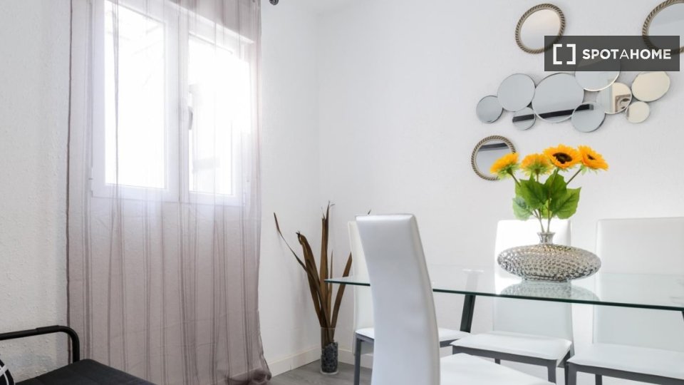 Apartment Madrid, 2 beds — photo 12