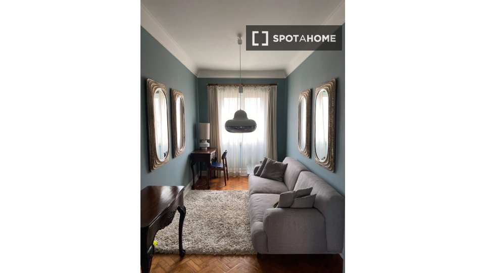 Apartment Lisbon, 2 beds — photo 2