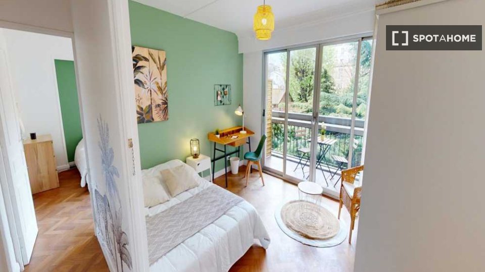 Double room Paris, 5 beds, 110m² — photo 36