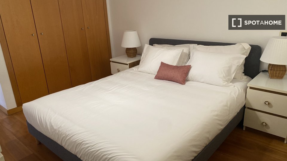 Apartment mono Lisbon, 67m² — photo 3