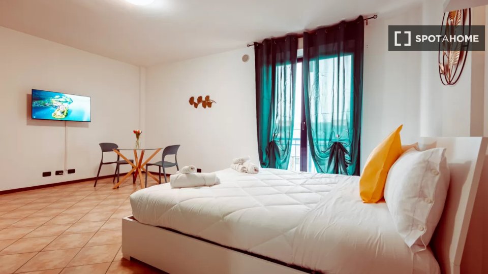 Apartment Turin, 1 bed — photo 9