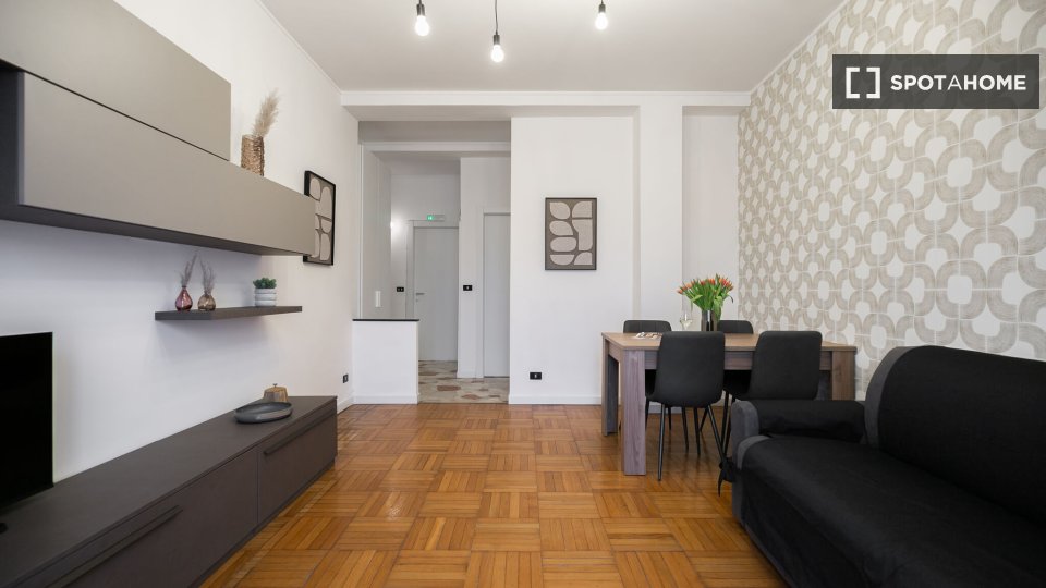Apartment Milan, 1 bed, 70m² — photo 14