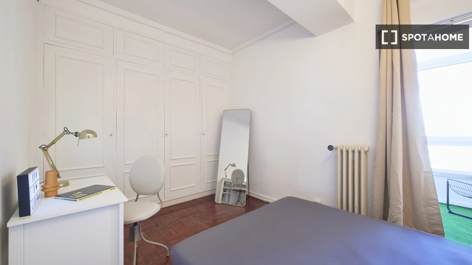 Double room Lisbon, 7 beds — photo 11