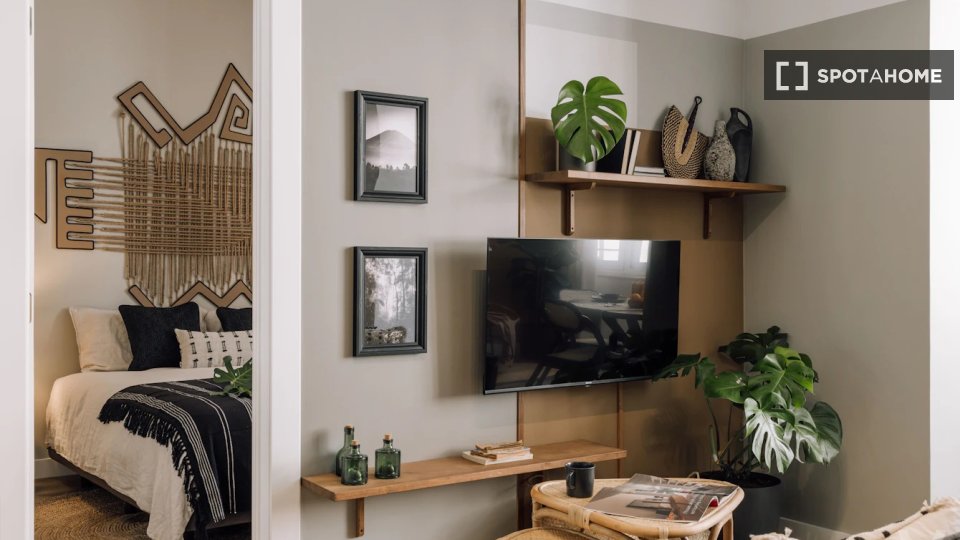 Apartment Lisbon, 1 bed, 49m² — photo 4