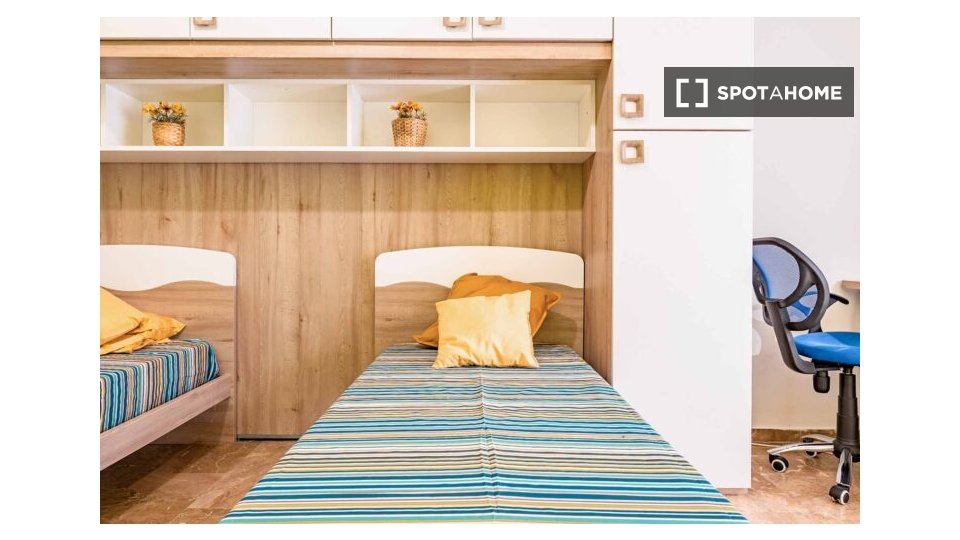 Double room Milan, 5 beds — photo 32