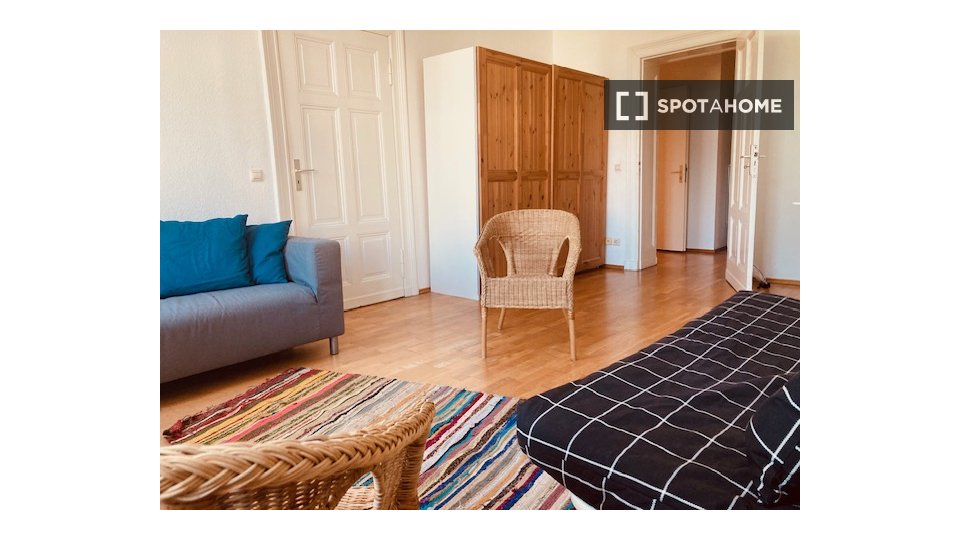 Apartment Berlin, 2 beds, 65m² — photo 2