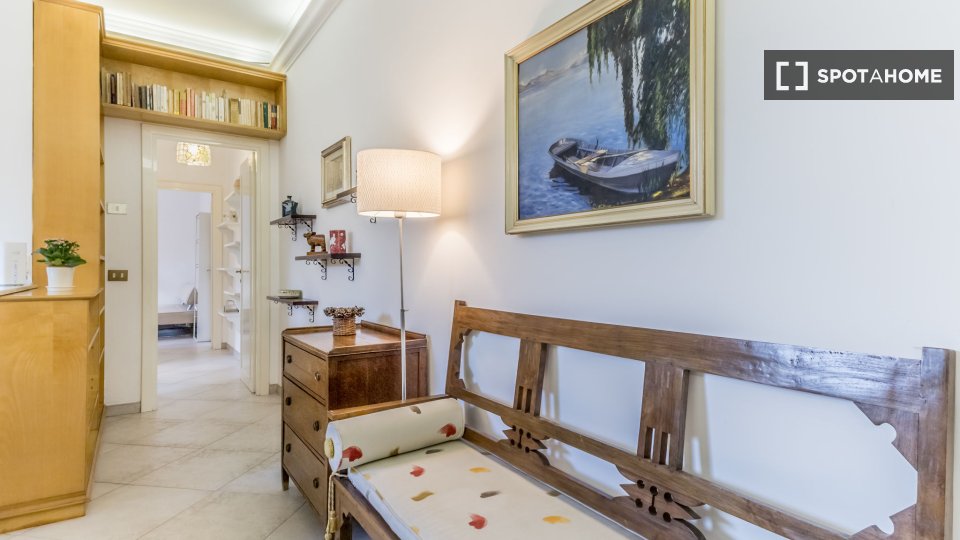 Apartment Rome, 1 bed, 90m² — photo 18