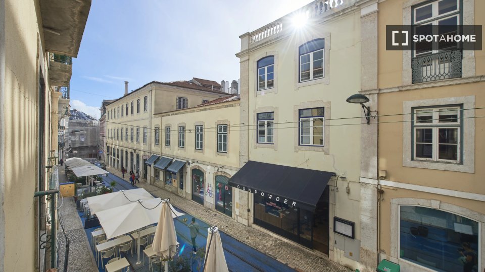 Double room Lisbon, 8 beds — photo 14