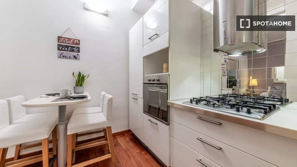 Apartment Milan, 1 bed, 45m² — photo 1
