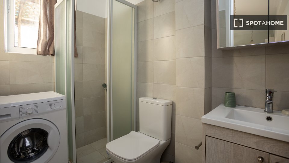 Apartment mono Athens, 28m² — photo 10