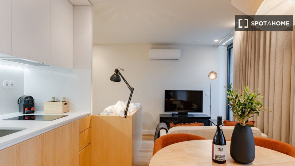 Apartment mono Porto, 28m² — photo 4
