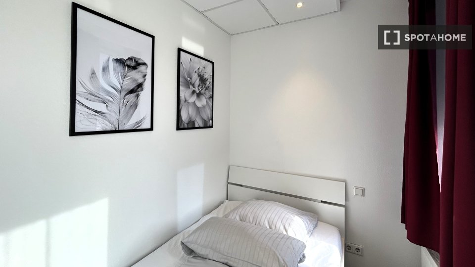 Apartment mono Frankfurt — photo 5
