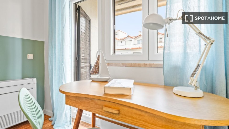 Double room Lisbon, 9 beds — photo 11