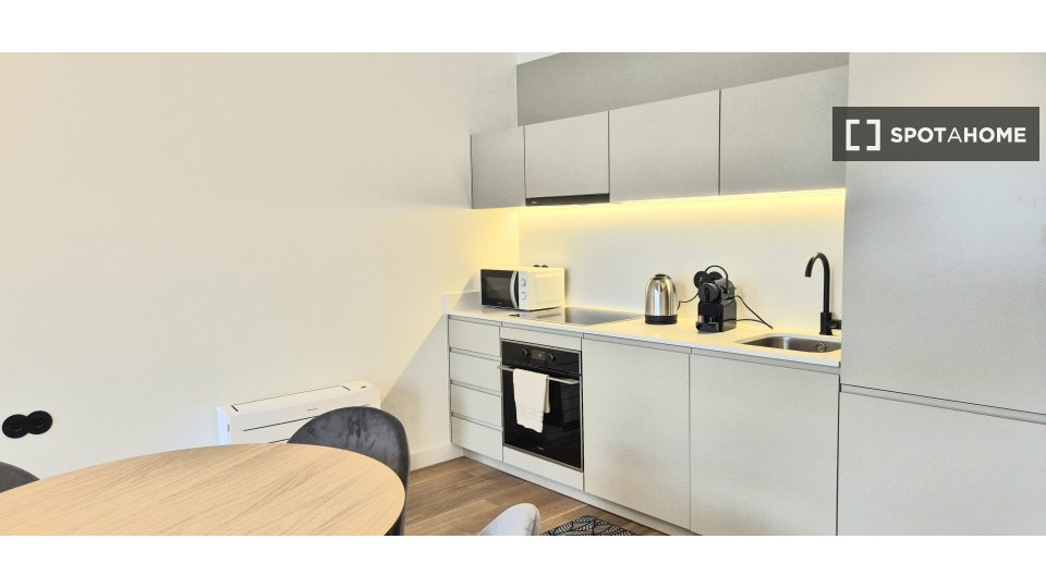 Apartment mono Porto, 48m² — photo 1