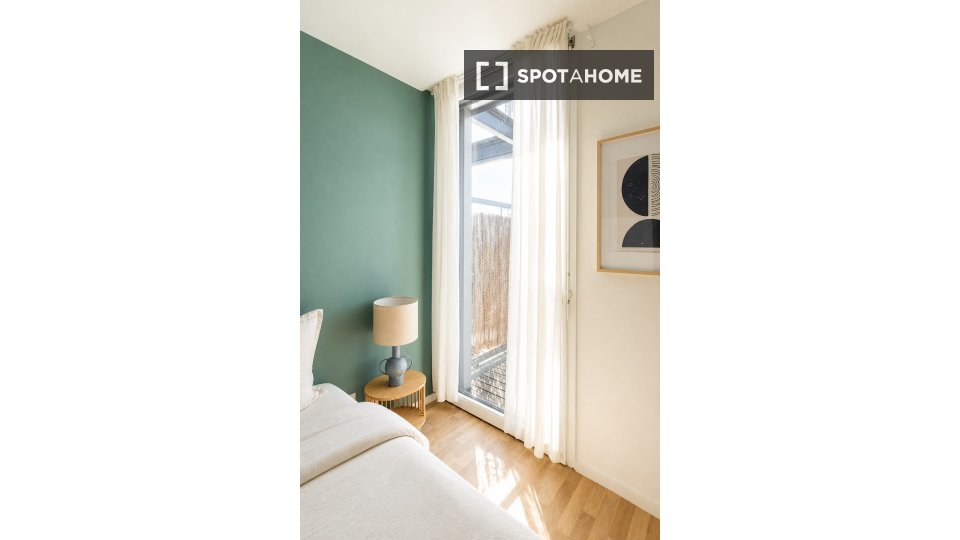 Habitación doble París, 4 habitaciones — foto 23
