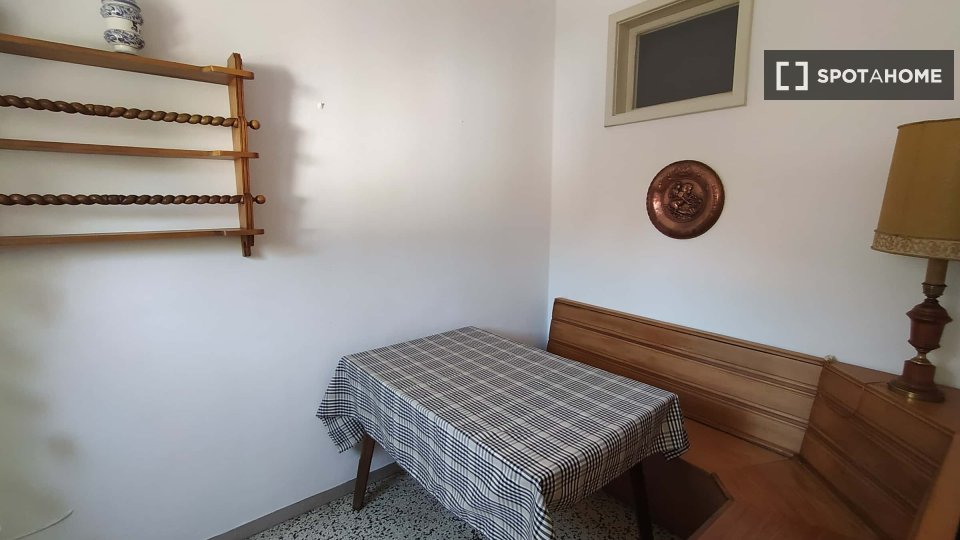 Double room Trento, 1 bed — photo 4
