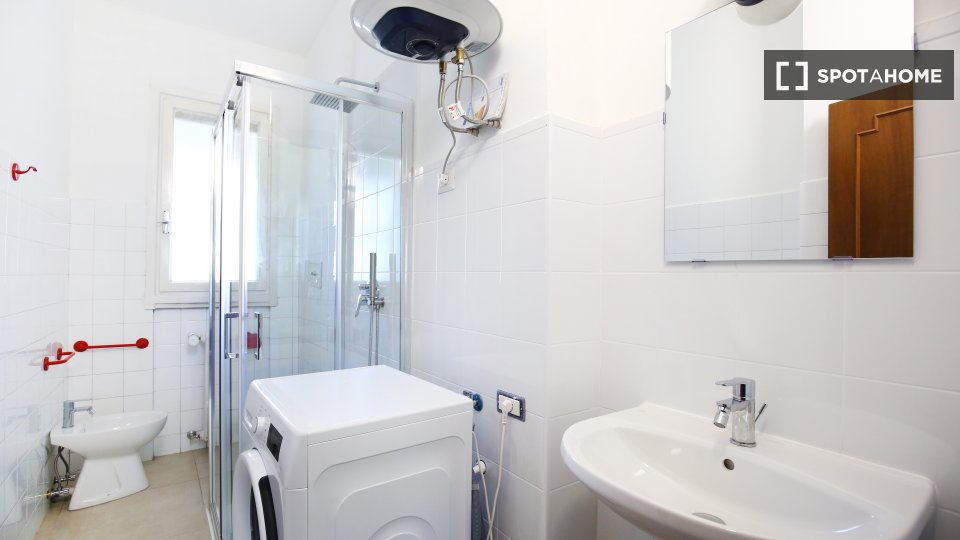Double room Milan, 6 beds, 166m² — photo 21