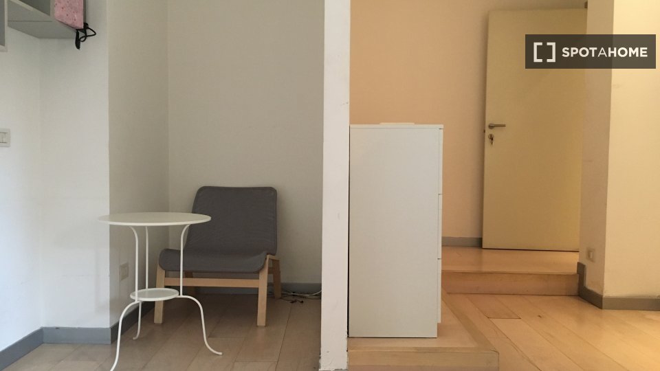 Double room Milan, 4 beds, 112m² — photo 3
