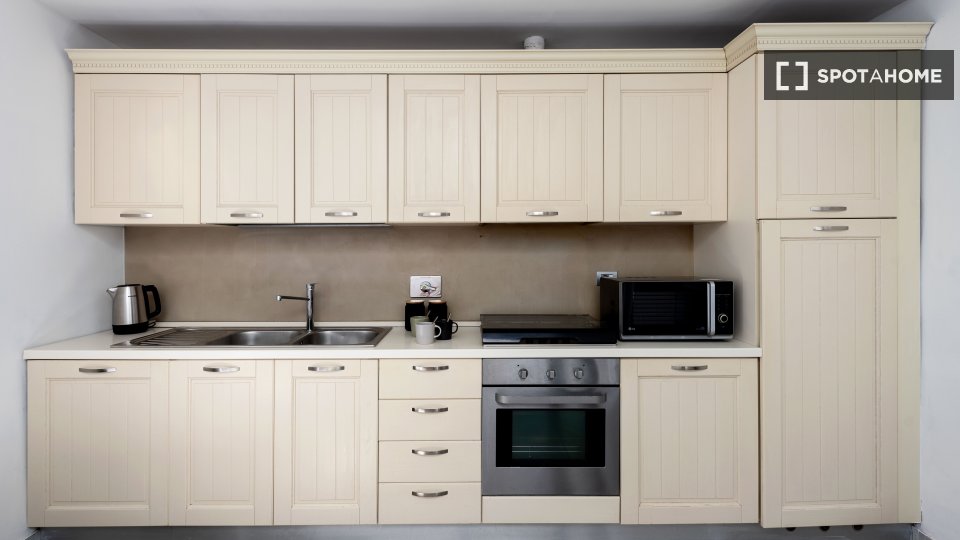 Apartment Rome, 2 beds, 65m² — photo 6