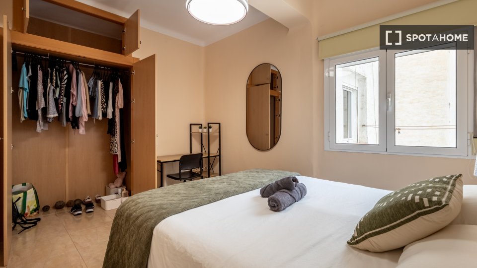 Double room Granada, 6 beds — photo 13