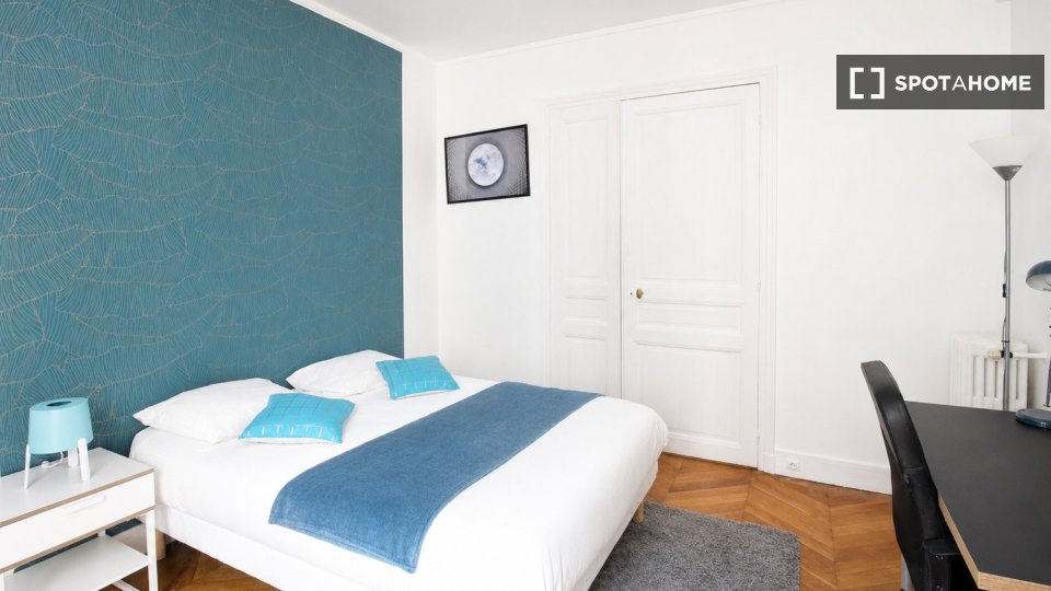 Chambre double Paris, 3 chambres — photo 19